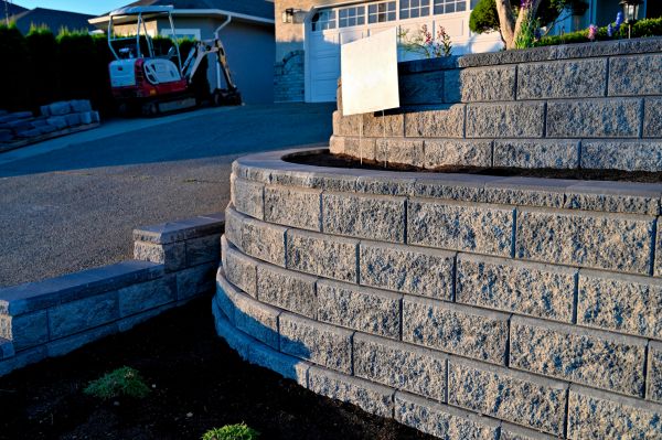 Stone Retaining Wall Repair in Saint Cloud