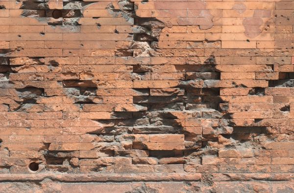 Damaged Brick Repair in Saint Cloud