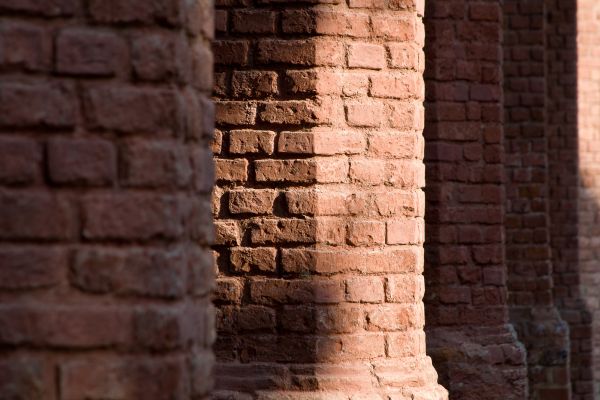 Brick Pillars Installation in Saint Cloud